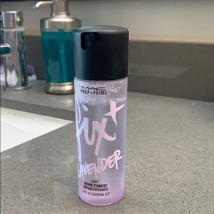MAC Prep & Prime Fix + Lavender Setting Spray